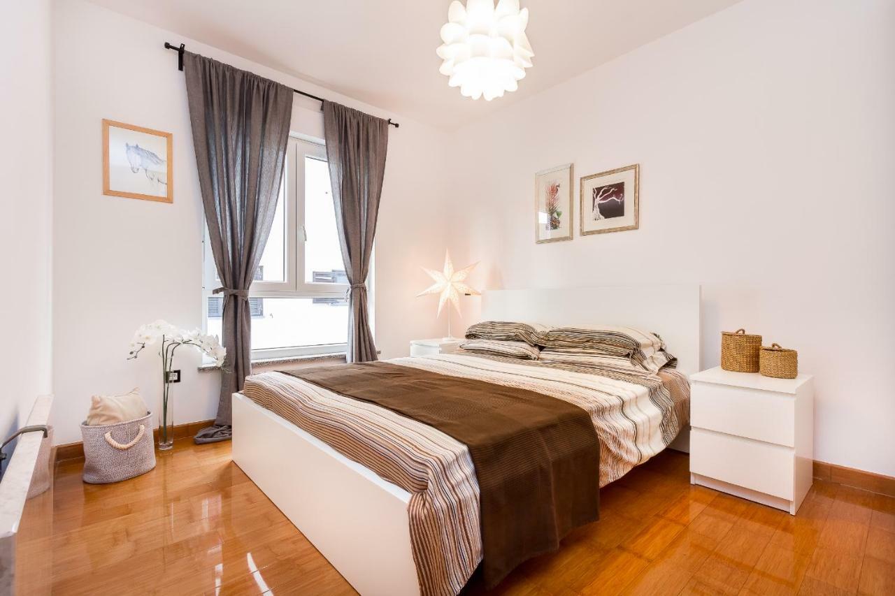 City Stylish Apartment Pula Buitenkant foto