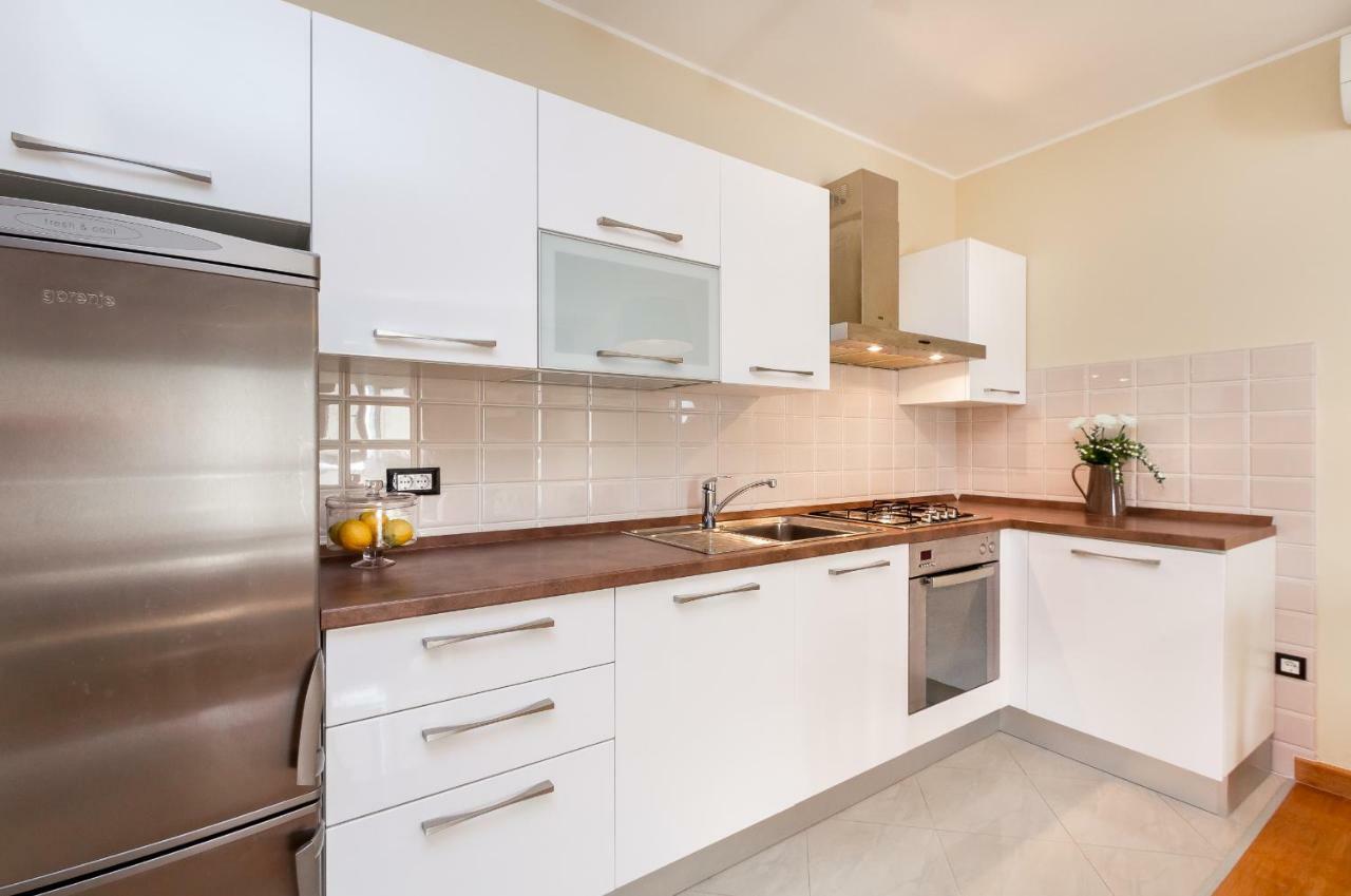 City Stylish Apartment Pula Buitenkant foto